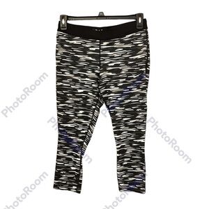 Nike Cropped Leggings